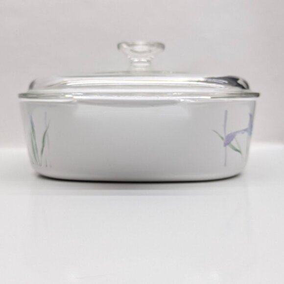 CorningWare Iris 2L Casserole Dish Glass Lid Blue Purple Flower Bakeware - Picture 4 of 16